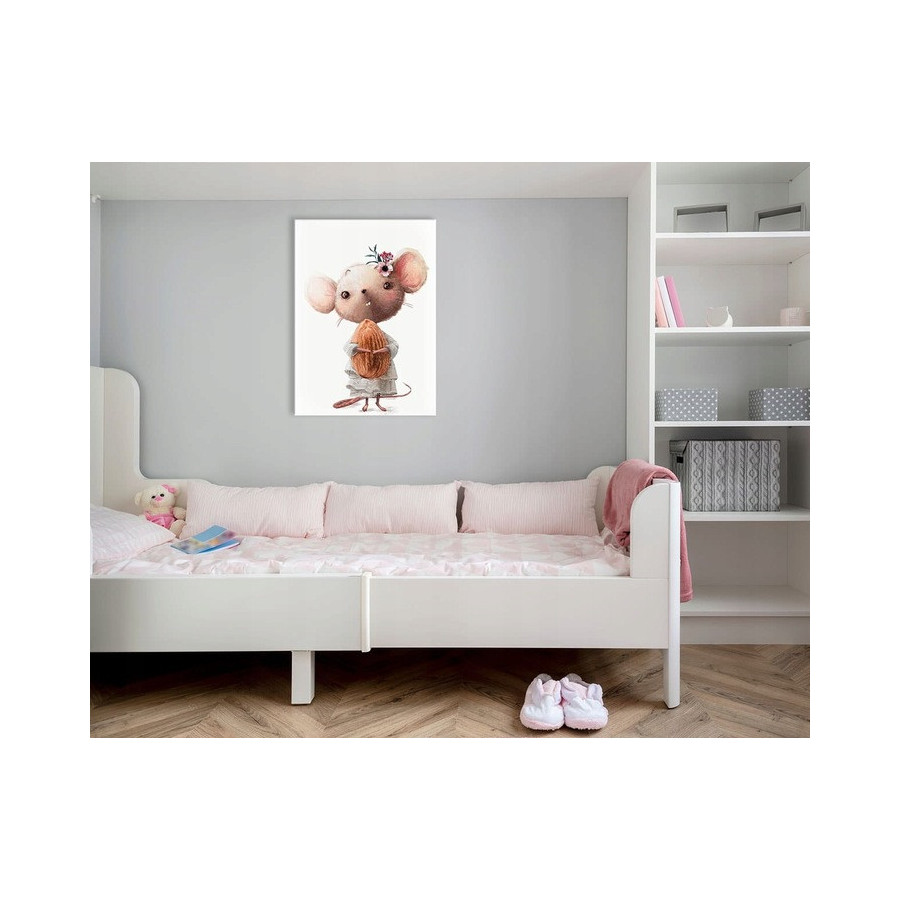 Myszka dziewczynka z migdałkiem obraz 50x70 cm / Revolio