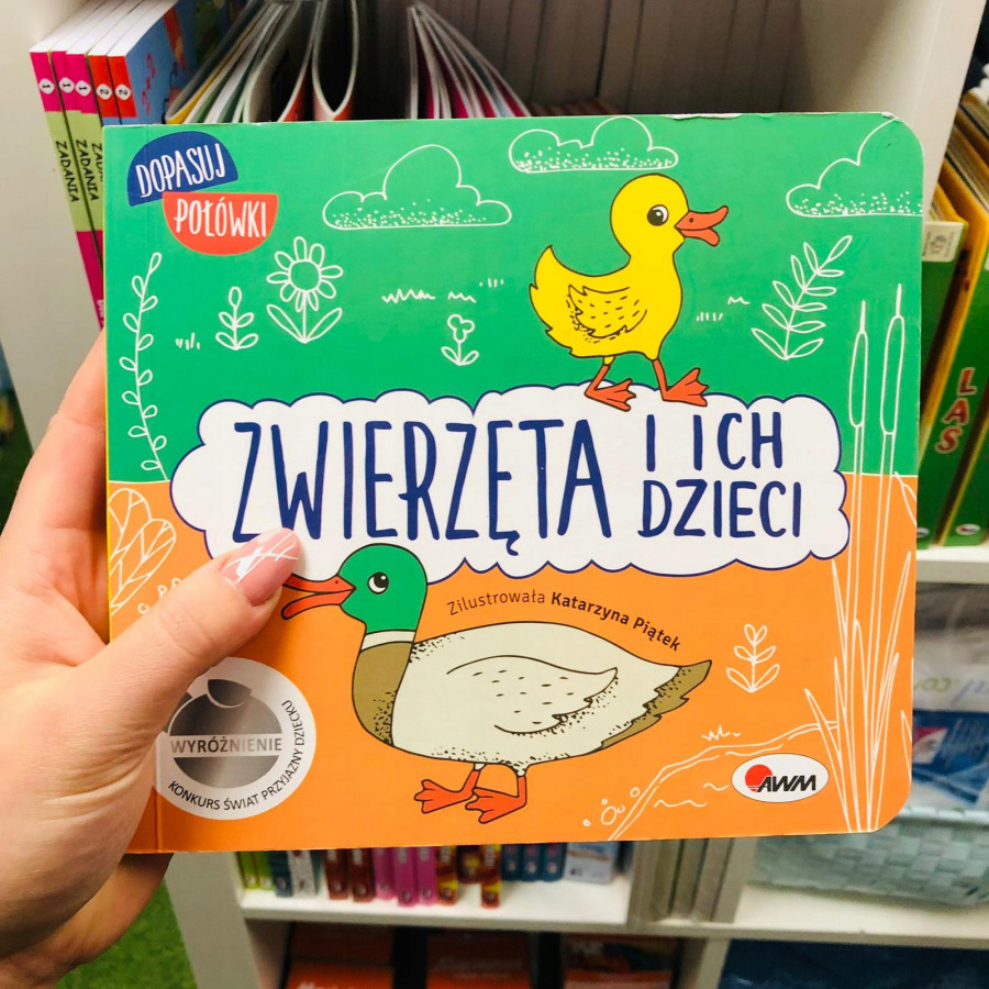 Książeczka Zwierzęta i ich dzieci dopasuj połówki - Joanna Wiśniewska / Awm