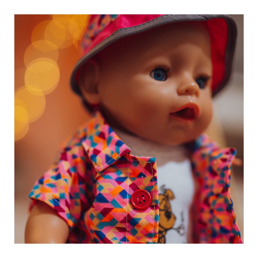 Kolorowe ubranko dla lalki Piesek z kurteczką i czapeczką 43-46 cm / Woopie