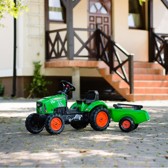 Traktorek na pedały Supercharger z przyczepką Zielony / Falk