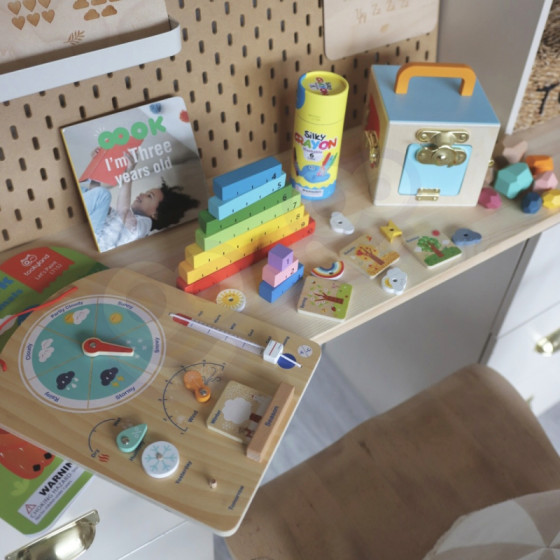 Zestaw zabawek edukacyjnych 6w1 / Tooky toy