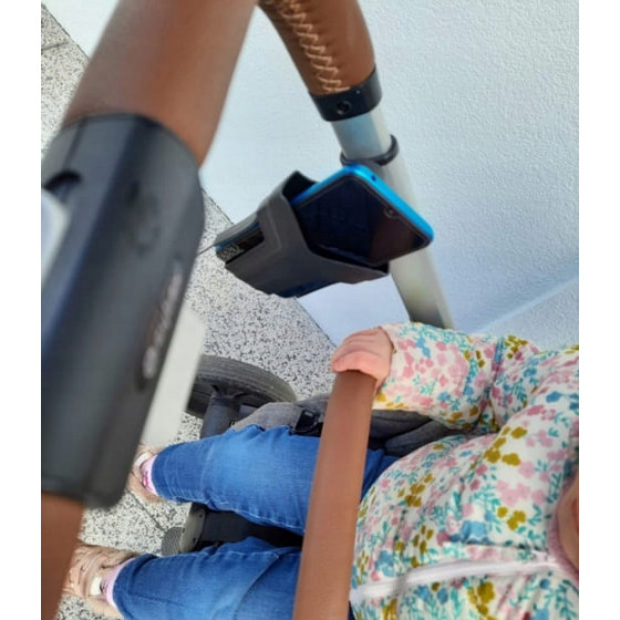 Uniwersalny uchwyt do wózka na telefon / Camicco