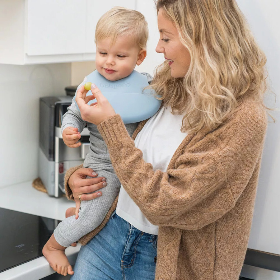 Miękki śliniak z kieszonką i regulacją Granatowy / Babyono