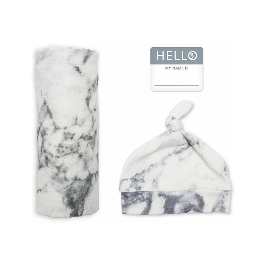 Zestaw otulacz 120x120 cm + Czapka Marble / Lulujo Zestaw otulacz 120x120 cm + Czapka Marble / Lulujo