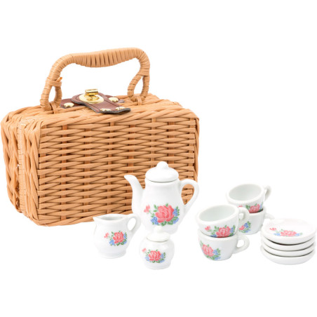 Wiklinowy kuferek z porcelanowym zestawem do kawki / Small Foot Design