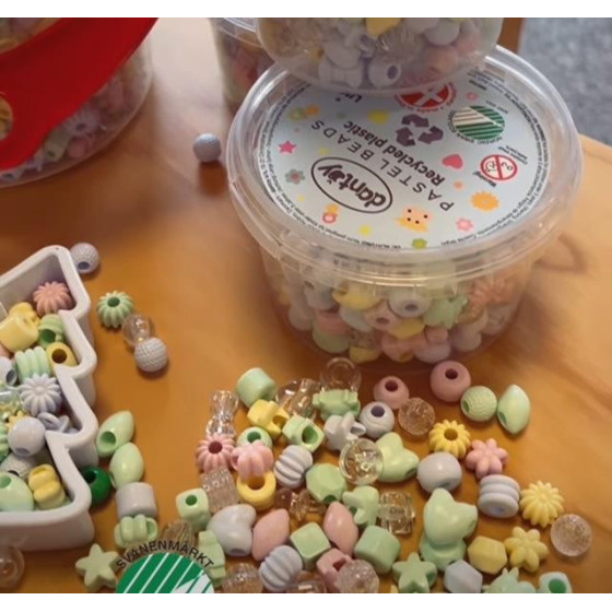 Koraliki do nawlekania Eko pastelowe 520 szt. / Dantoy