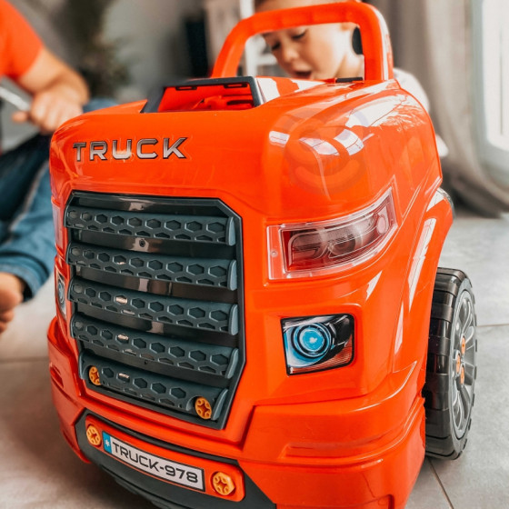 Ciężarówka dla małego mechanika + akcesoria 61 el. / Woopie