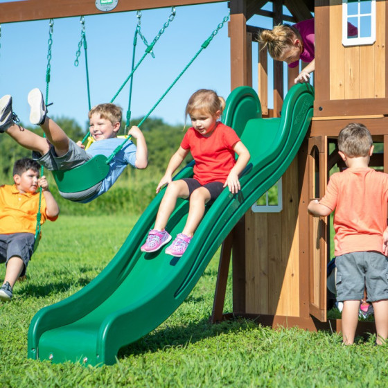 Plac zabaw Lakewood Backyard / Discovery