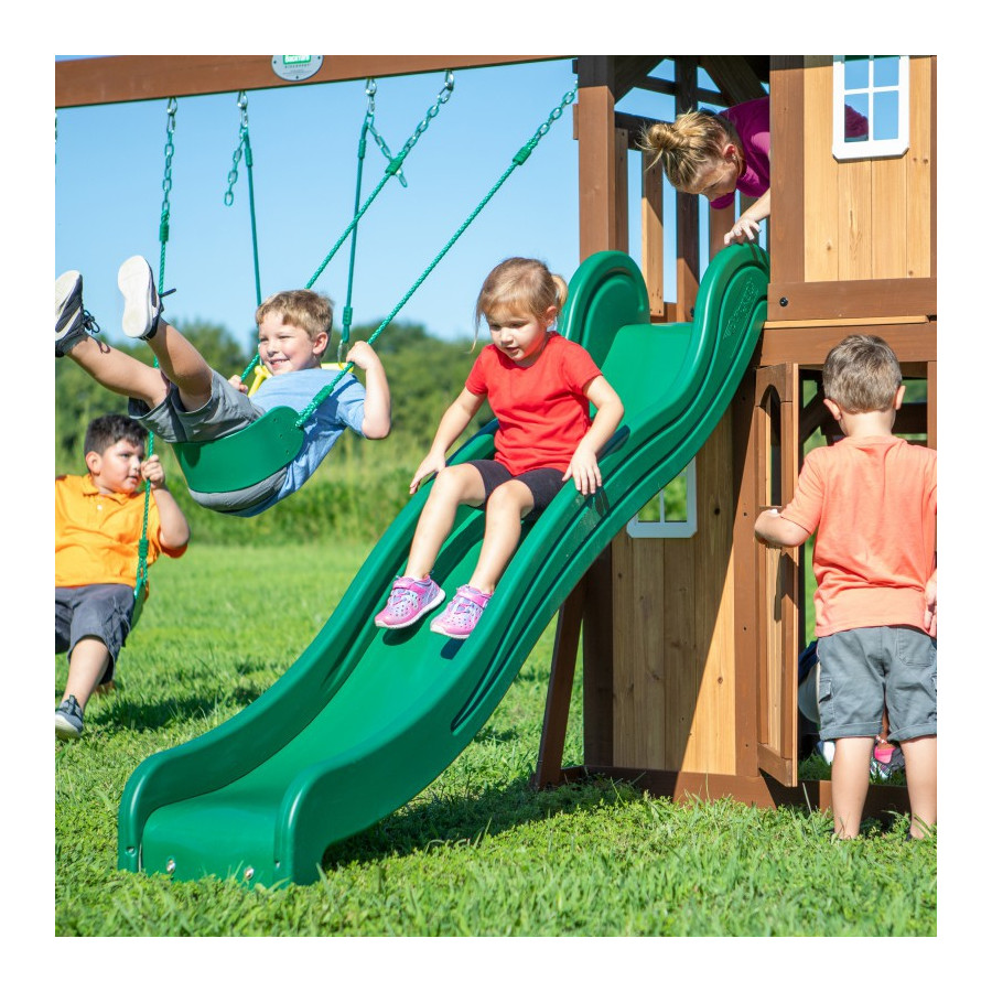 Plac zabaw Lakewood Backyard / Discovery
