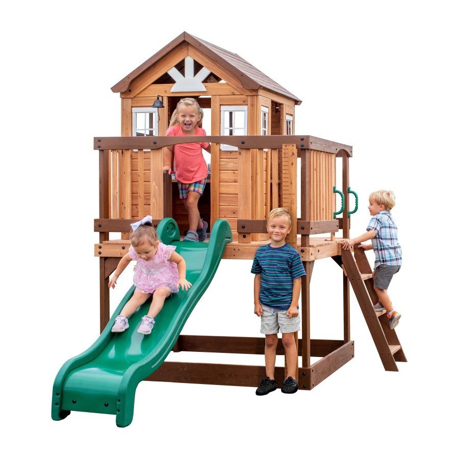 Plac zabaw Echo Heights Backyard / Discovery