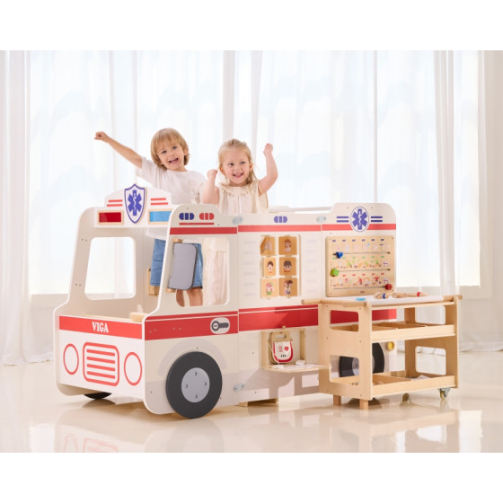 Duży ambulans z akcesoriami / Viga