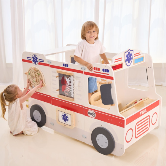 Duży ambulans z akcesoriami / Viga