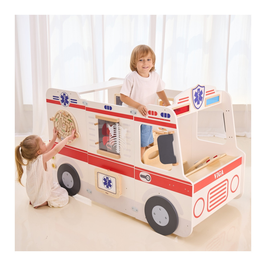 Duży ambulans z akcesoriami / Viga