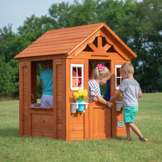 Domek ogrodowy Timberlake Backyard / Discovery