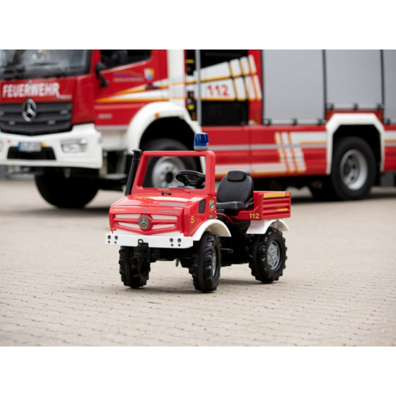 Wóz straży pożarnej na pedały Mercedes Benz / Rolly Toys