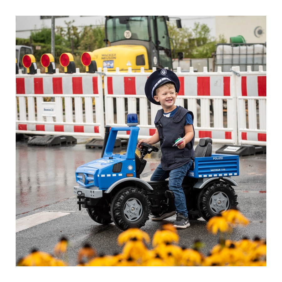 Ciężarówka policyjna na pedały Mercedes-Benz / Rolly Toys