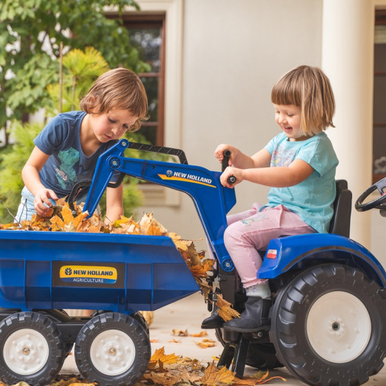Traktor na pedały z łyżką i przyczepką New Holland / Falk