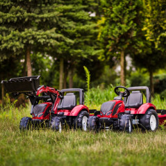 Traktor na pedały Valtra S4 z przyczepką / Falk