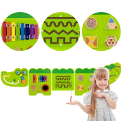 Tablica sensoryczno-manipulacyjna Krokodyl / Viga