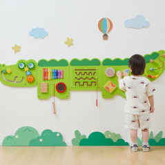 Tablica sensoryczno-manipulacyjna Krokodyl / Viga