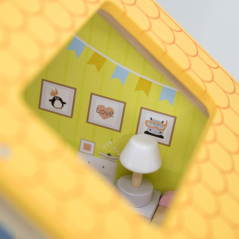 Domek dla lalek z laleczkami i akcesoriami / Viga