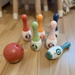 Kolorowe kręgle z cyferkami / Woopie