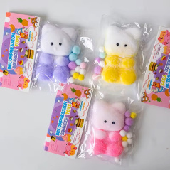 Gniotek z kuleczkami Miś 1 szt. / Akros