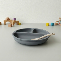 Silikonowy talerzyk z podziałką i przyssawkami Ciemny szary / Bocioland