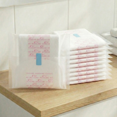 Podpaski poporodowe ze skrzydełkami wysokochłonne 10 szt. / Bocioland