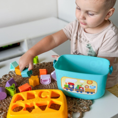 Sorter literki i kształty w walizce / Woopie