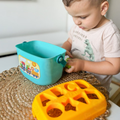 Sorter literki i kształty w walizce / Woopie