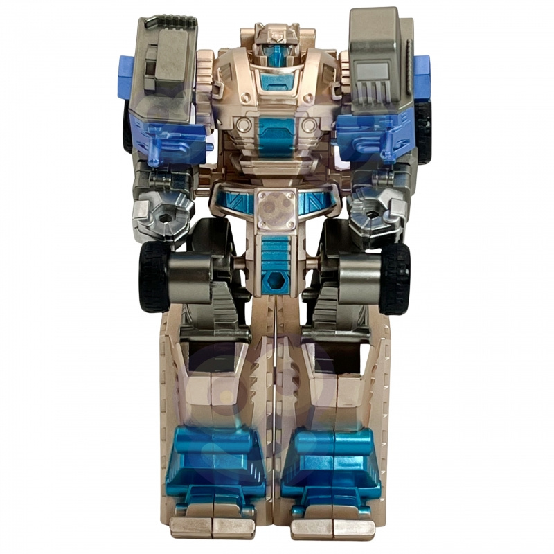 Robot transformujący w ciężarówkę bojową / Woopie