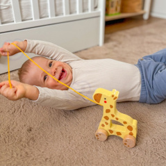 Żyrafka na sznurku do ciągnięcia / Tooky Toy