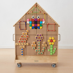 Tablica wolnostojąca STEM w kształcie domku / Masterkidz