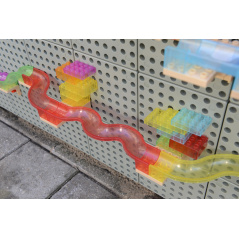 Zestaw konstrukcyjnych elementów do toru dla piłek STEM 440 el. / Masterkidz