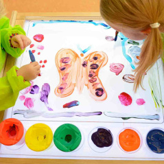 Przezroczysta tablica sensoryczna LED + Taca do malowania / Masterkidz