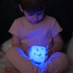 Lampka nocna Kostka ocean / CloudBox