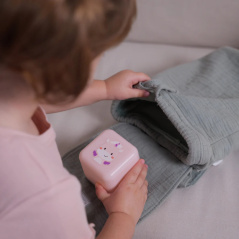 Lampka nocna Kostka jednorożec / CloudBox