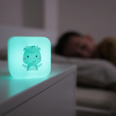 Lampka nocna Kostka smok / CloudBox