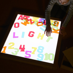 Panel świetlny kolorowy LED z pilotem i akcesoriami / Masterkidz