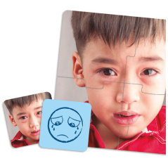 Gra edukacyjna Rozpoznaj i nazwij emocje / Akros
